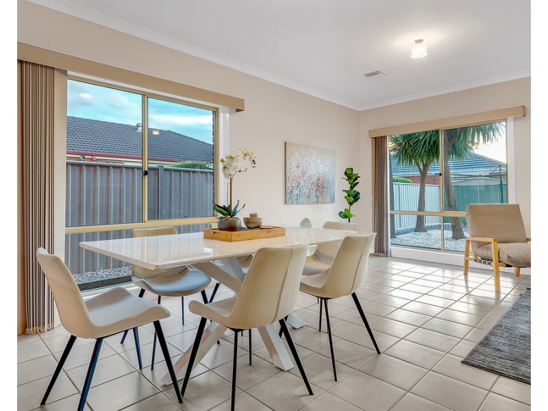 16 Jacaranda Place, Craigieburn VIC 3064