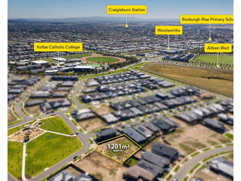 11 Seafarers Crescent, Greenvale VIC 3059