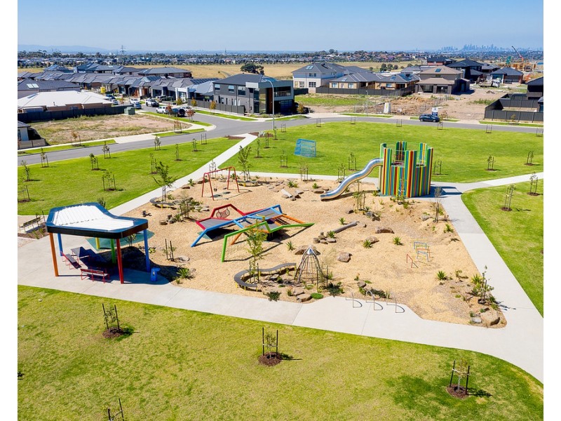 11 Seafarers Crescent, Greenvale VIC 3059