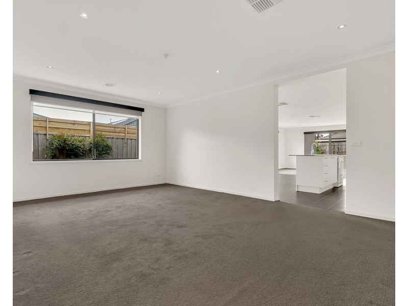 20 Dianella Avenue, Kalkallo VIC 3064