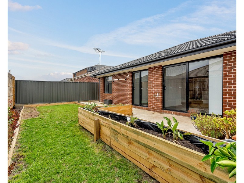 20 Dianella Avenue, Kalkallo VIC 3064