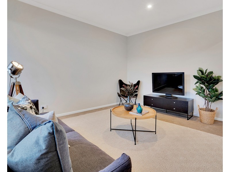 15 Laurina Street, Kalkallo VIC 3064