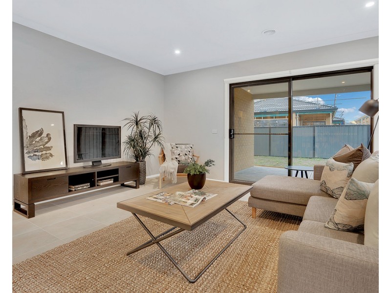 15 Laurina Street, Kalkallo VIC 3064