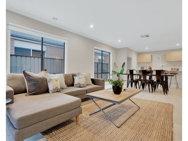 15 Laurina Street, Kalkallo VIC 3064