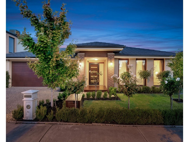 57 Trillium Boulevard, Mickleham VIC 3064