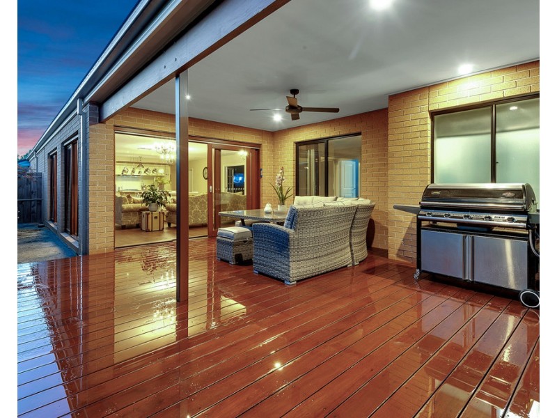 57 Trillium Boulevard, Mickleham VIC 3064