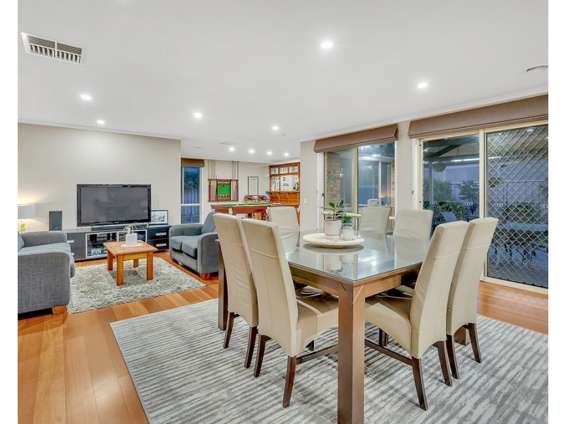 99 Hamilton Hume Parade, Craigieburn VIC 3064