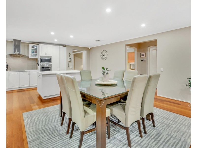 99 Hamilton Hume Parade, Craigieburn VIC 3064