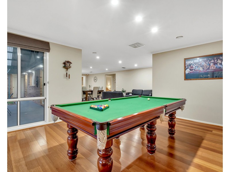 99 Hamilton Hume Parade, Craigieburn VIC 3064