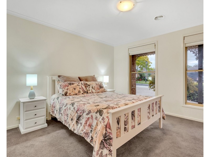 99 Hamilton Hume Parade, Craigieburn VIC 3064