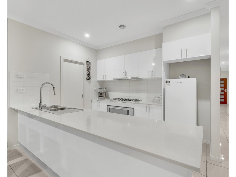 45 Evolve Esplanade, Wollert VIC 3750