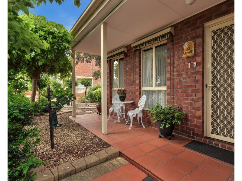 2/57-59 Yarcombe Crescent,, Craigieburn VIC 3064