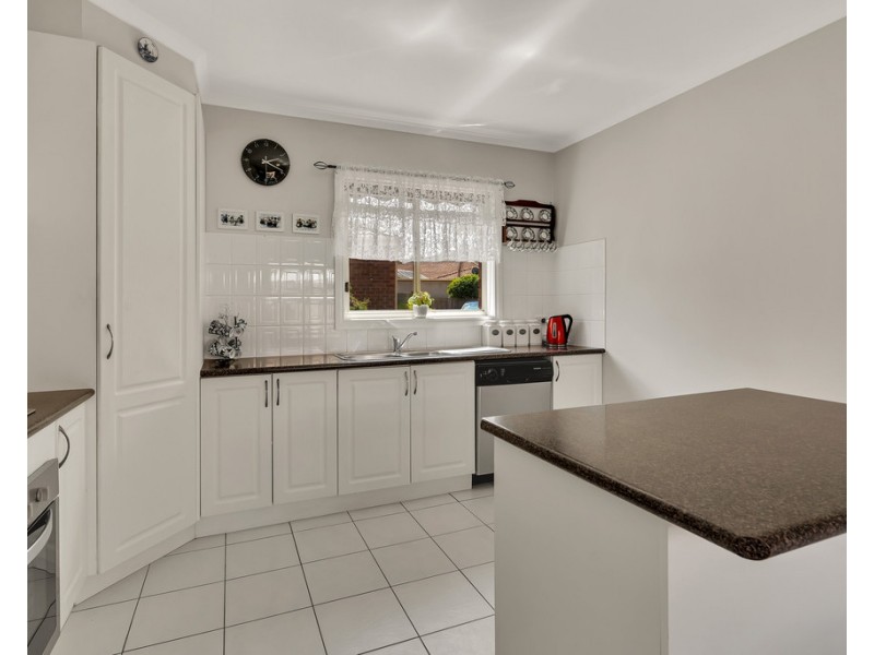 2/57-59 Yarcombe Crescent,, Craigieburn VIC 3064