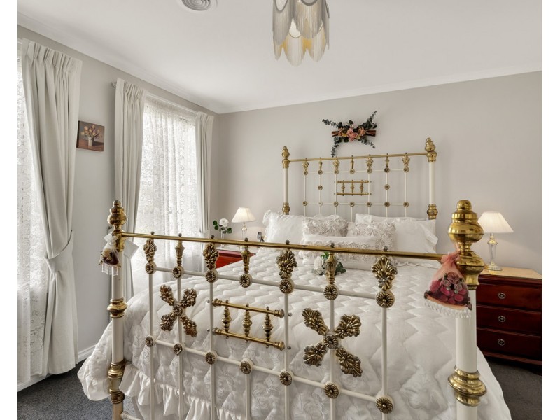 2/57-59 Yarcombe Crescent,, Craigieburn VIC 3064