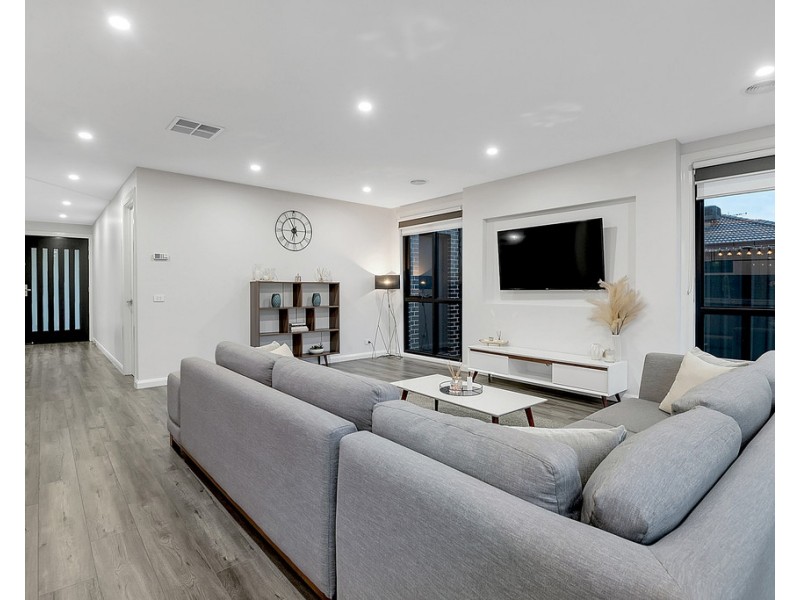 19 Millau Avenue, Craigieburn VIC 3064