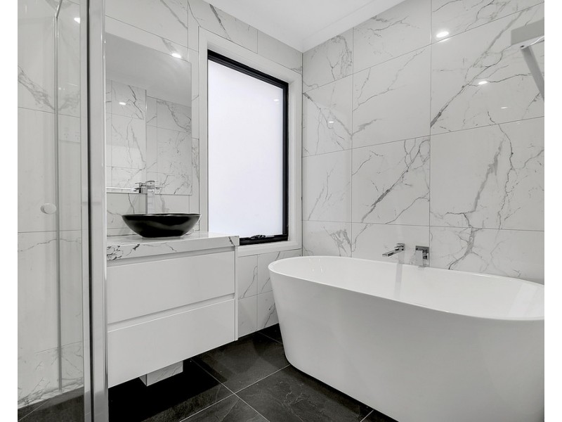 19 Millau Avenue, Craigieburn VIC 3064