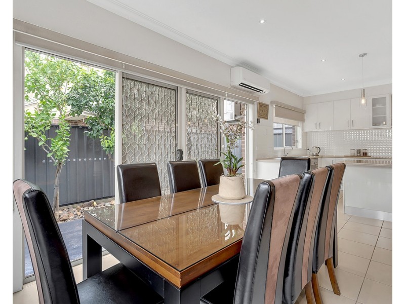 14 Brickwood Circuit, Craigieburn VIC 3064