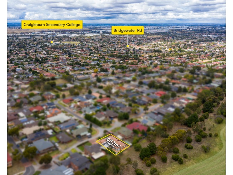 16 Heytesbury Crescent, Craigieburn VIC 3064