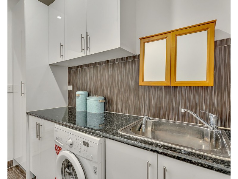22 Clapham Way, Craigieburn VIC 3064