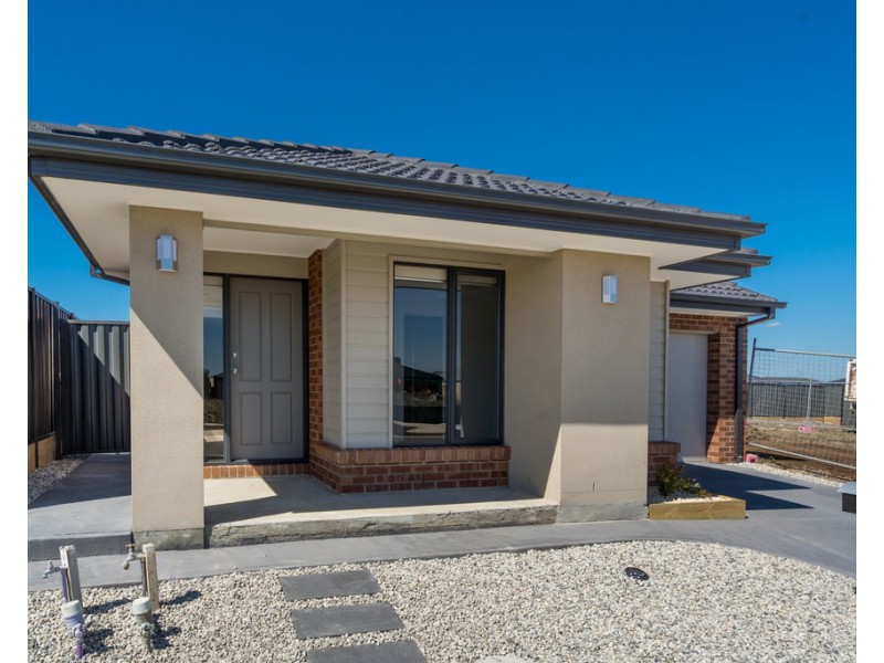 16 Cephei Street, Kalkallo VIC 3064