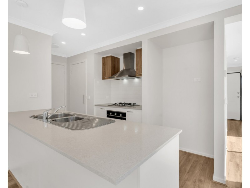 16 Cephei Street, Kalkallo VIC 3064