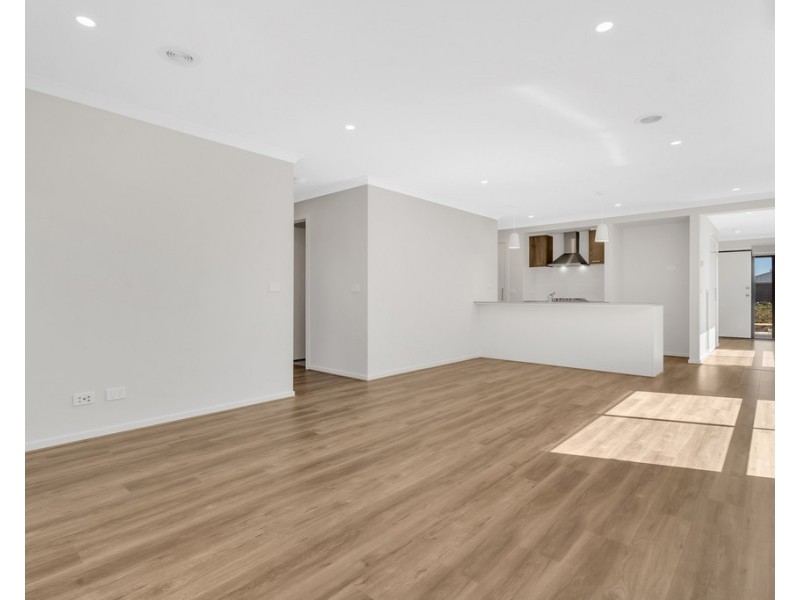 16 Cephei Street, Kalkallo VIC 3064