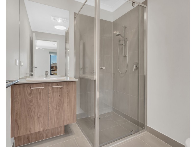 16 Cephei Street, Kalkallo VIC 3064