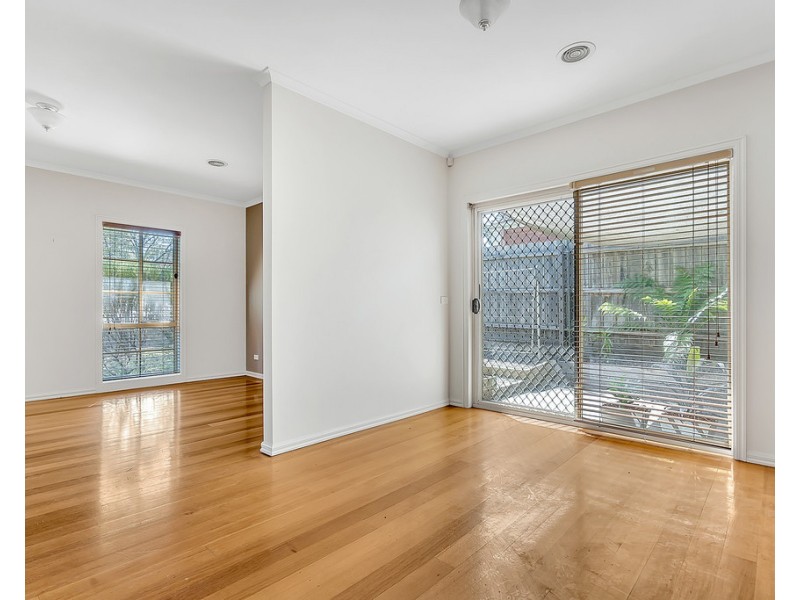 1/23 Lex Grove, Oak Park VIC 3046
