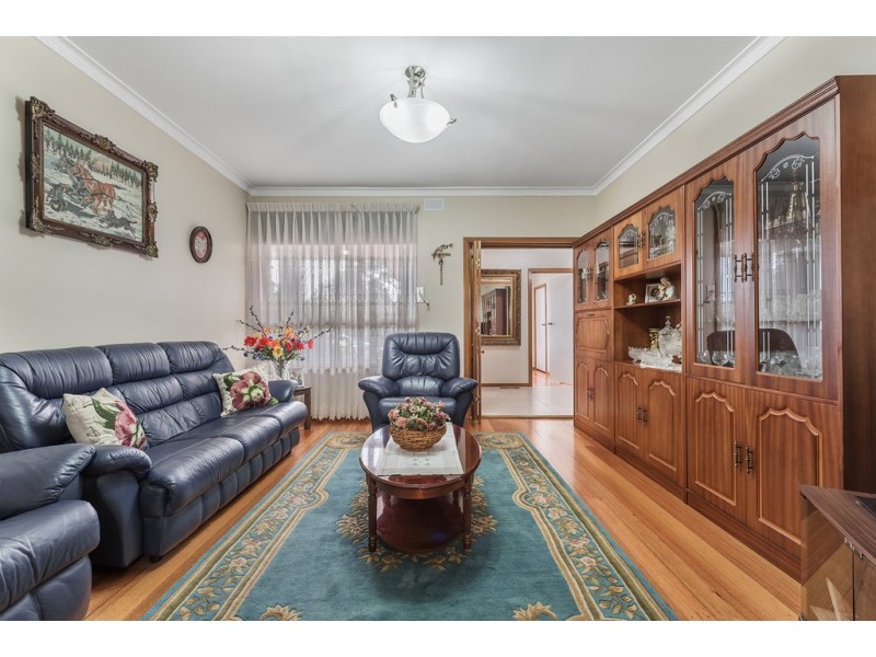 5 Peterlee Court, Craigieburn VIC 3064