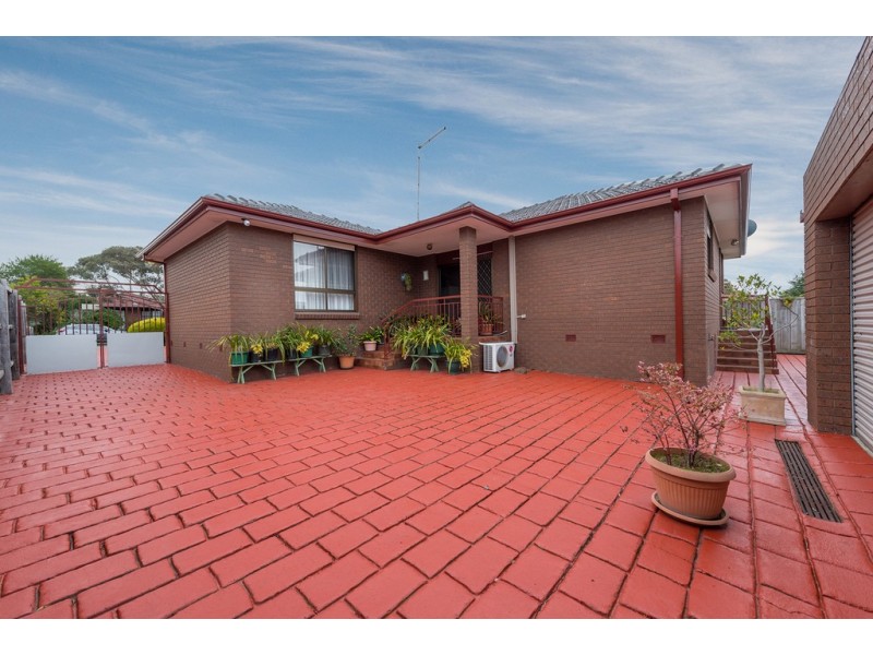 5 Peterlee Court, Craigieburn VIC 3064
