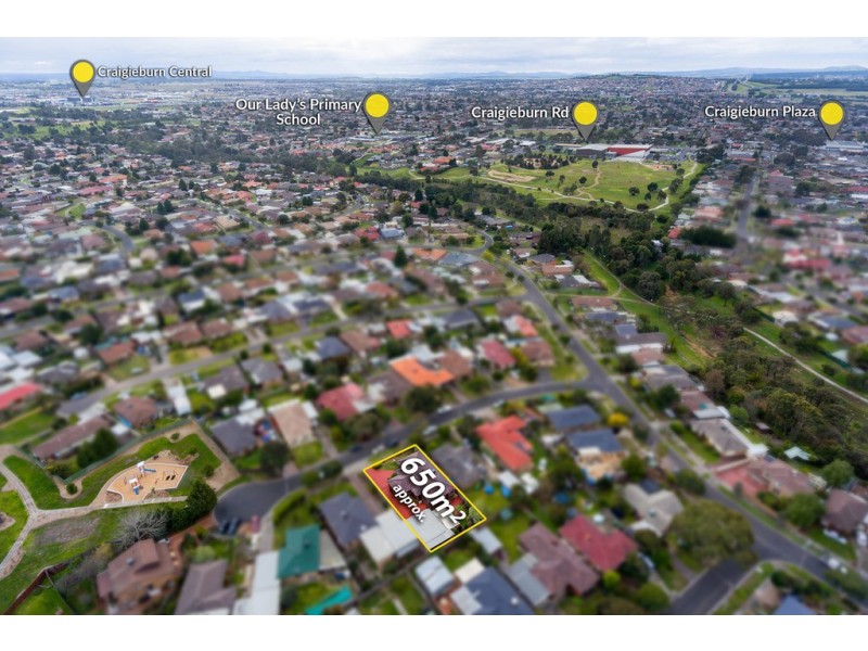 5 Peterlee Court, Craigieburn VIC 3064