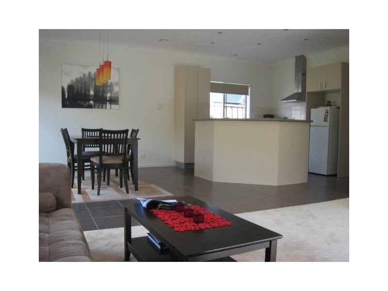 9 Reay Drive, Craigieburn VIC 3064