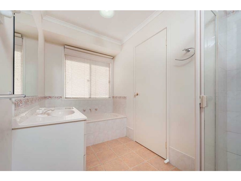 51 Emerald Circuit, Craigieburn VIC 3064