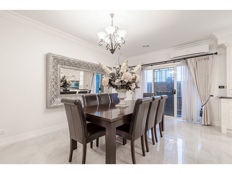 3 Hedges Street, Craigieburn VIC 3064