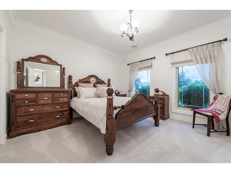 3 Hedges Street, Craigieburn VIC 3064