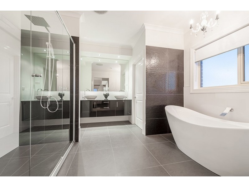 3 Hedges Street, Craigieburn VIC 3064