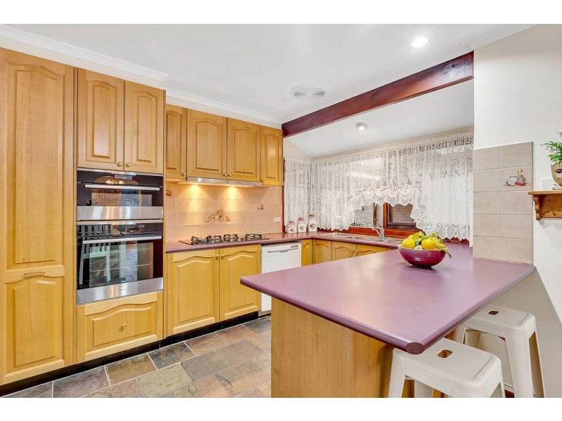 15 Balcombe Court, Craigieburn VIC 3064