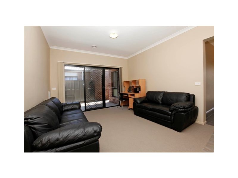 41 Brummel Street, Craigieburn VIC 3064