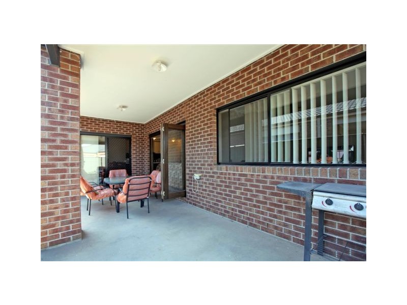 41 Brummel Street, Craigieburn VIC 3064