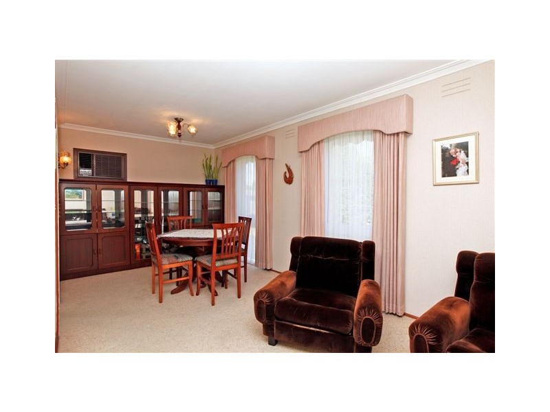 16 Riversdale Street, Craigieburn VIC 3064