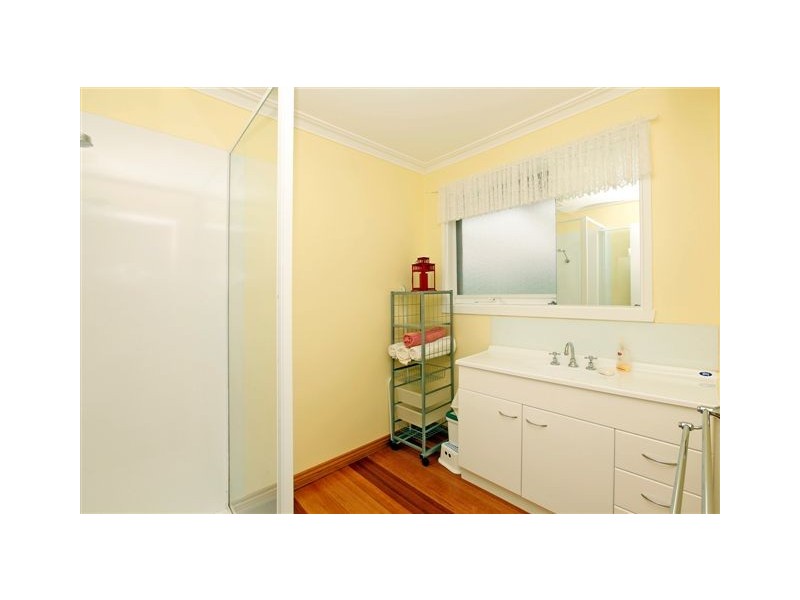 16 Riversdale Street, Craigieburn VIC 3064