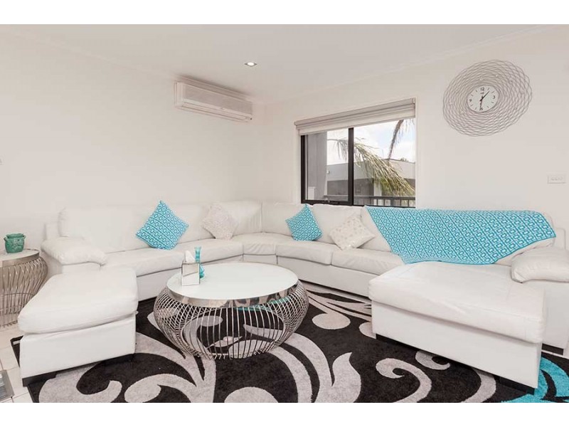 18 Grange Rise, Craigieburn VIC 3064