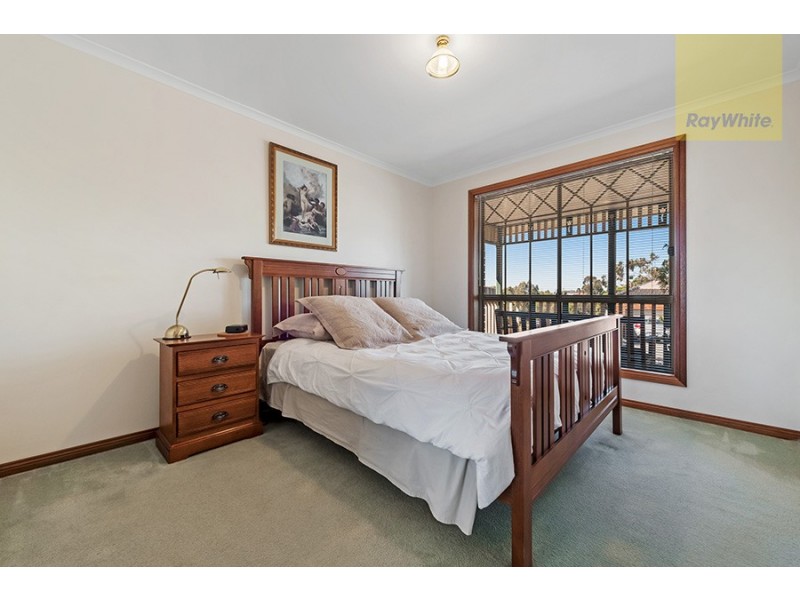 11 Smeaton Court, Craigieburn VIC 3064