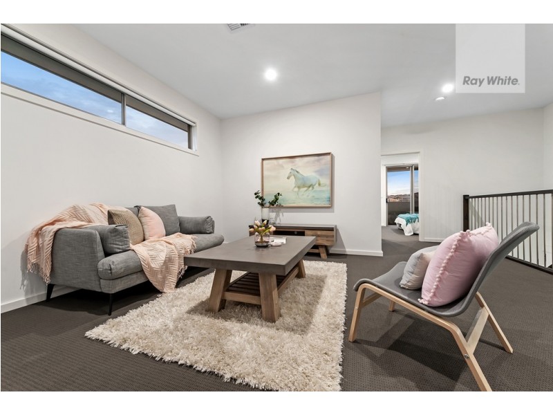 5 Freshwater Drive, Craigieburn VIC 3064