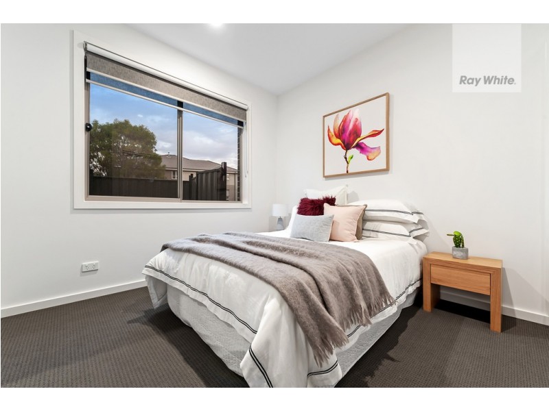 5 Freshwater Drive, Craigieburn VIC 3064