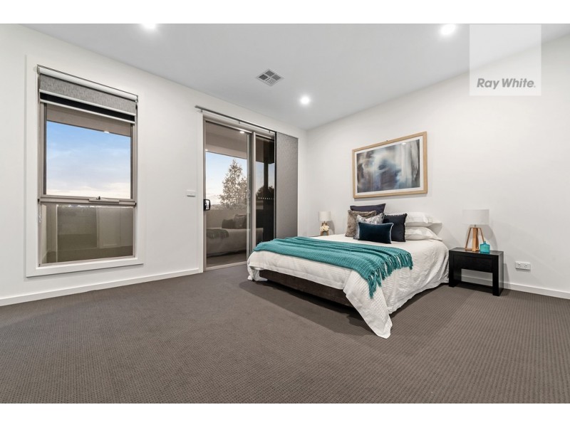 5 Freshwater Drive, Craigieburn VIC 3064