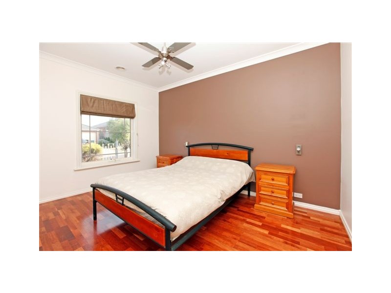 7 Lilac Close, Craigieburn VIC 3064