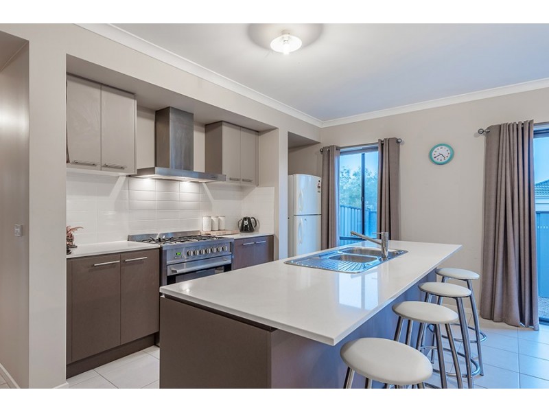 1 Greenham Avenue, Craigieburn VIC 3064