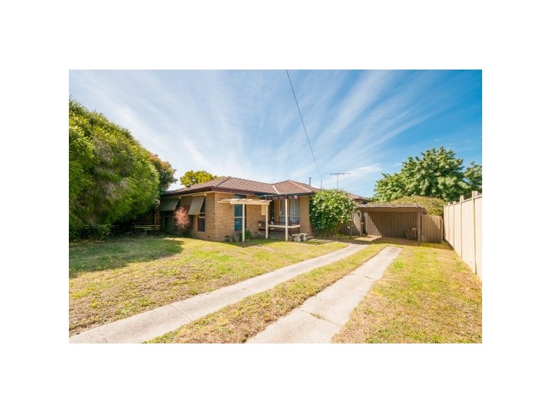 22 Langdon Crescent, Craigieburn VIC 3064