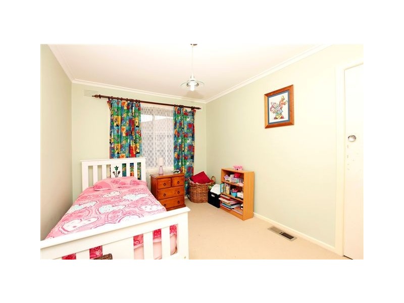 42 Field Street, Craigieburn VIC 3064